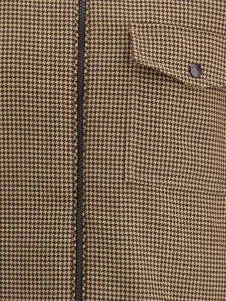 Яке Moncler кафяво