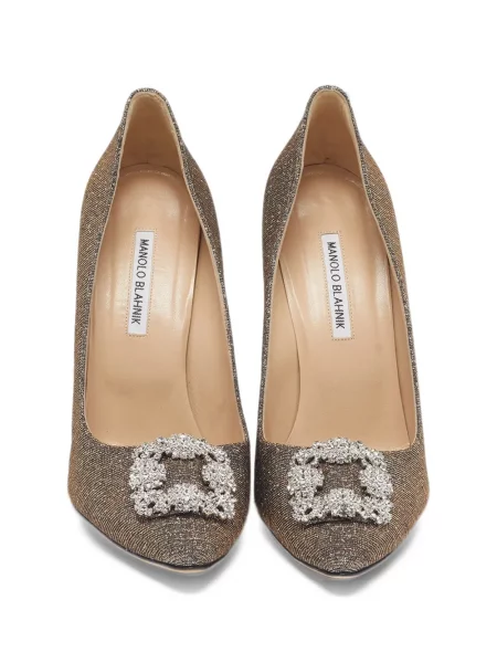 Bateliai Manolo Blahnik su sagtimis