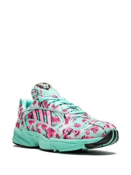 Tenisky Adidas Primeknit šedé