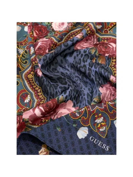 Chusta Guess