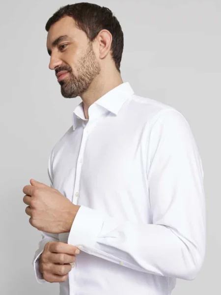 Koszula biznesowa o kroju regular fit z tkaniny big twill Christian Berg Men biała