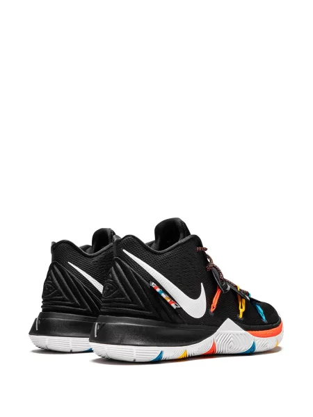 Sneakerși Nike Kyrie negru