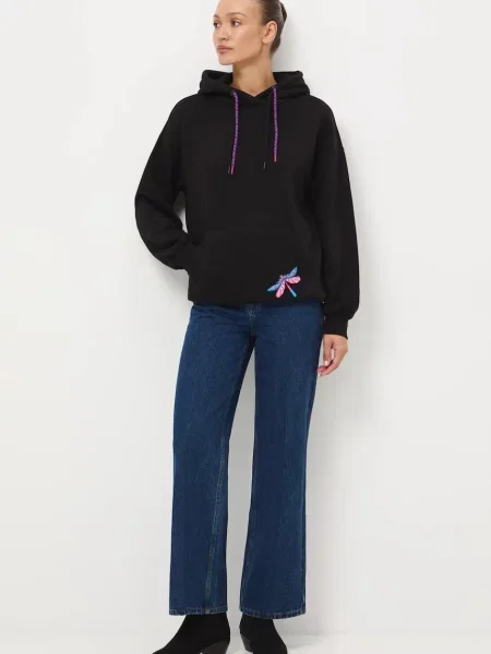 Medicine bluza z kapturem z nadrukiem czarny