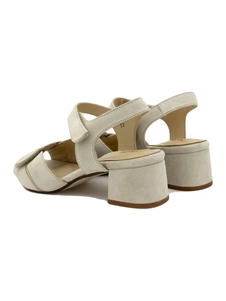 Pantofi Piesanto bej