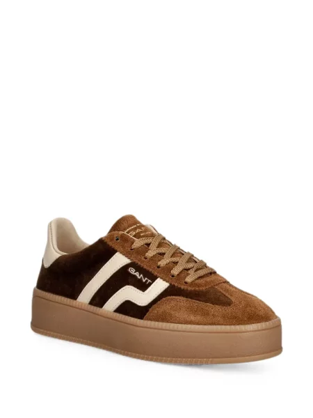 Sneakerși Gant din piele de căprioară maro