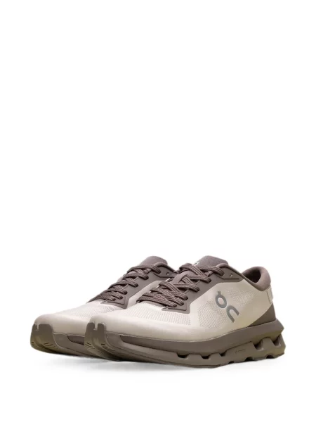Sneaker On