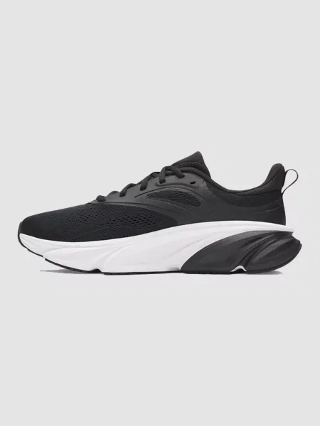 Повседневные кроссовки Under Armour Rogue черные