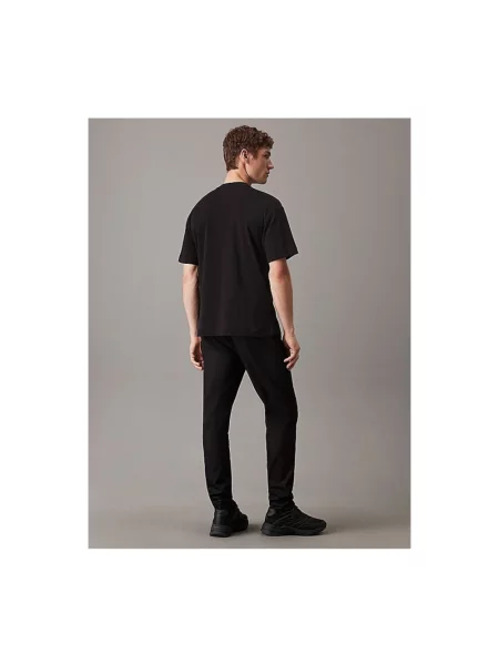 T-shirt o kroju oversized z nadrukiem z logo Calvin Klein czarna