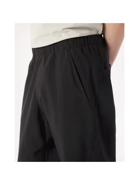 Spodnie dresowe Arcteryx czarne