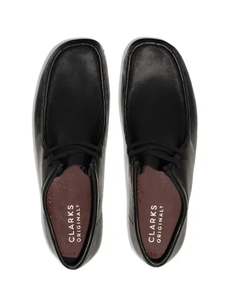 Ниски обувки Clarks Originals черно