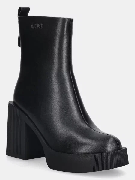Кожаные ботинки Goe черные