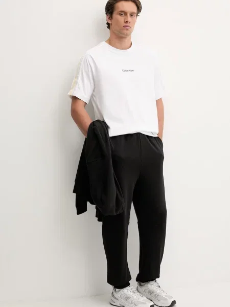 Calvin Klein Performance kratka majica z bombažem bež