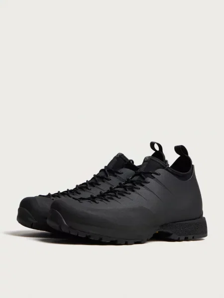 Sneakersy Houdini czarne
