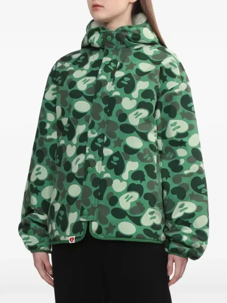 Камуфлажно яке Apee™ By *a Bathing Ape® с качулка зелено