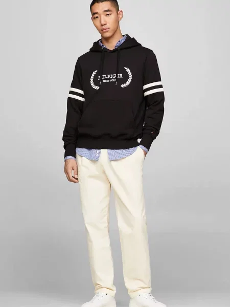 Толстовка Tommy Hilfiger черная