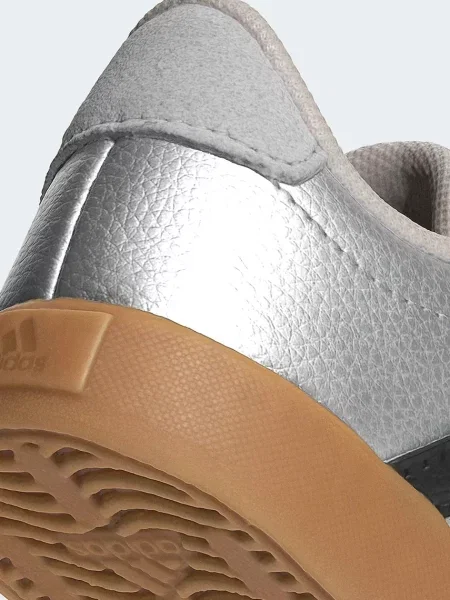 Детские кроссовки Adidas