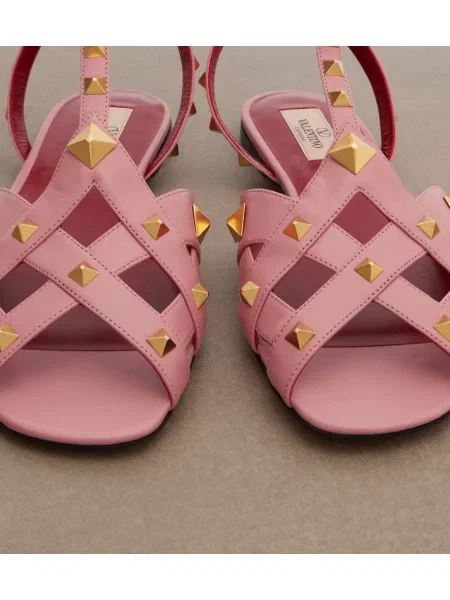 Sandale Valentino Garavani din piele slingback roz