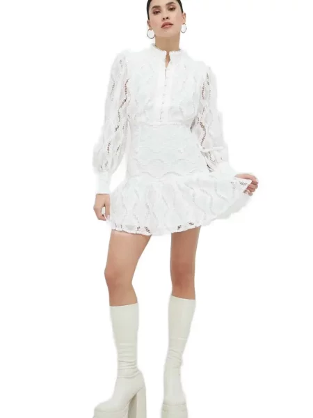 Rochie mini Bardot cu volane din dantelă alb