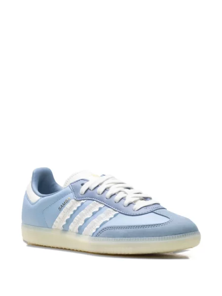 Kožené lakované tenisky Adidas Superstar bílé