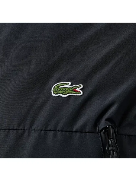 Lacoste Sportowy Wodoodporny Płaszcz Z Nadrukiem W Kapturze czarny