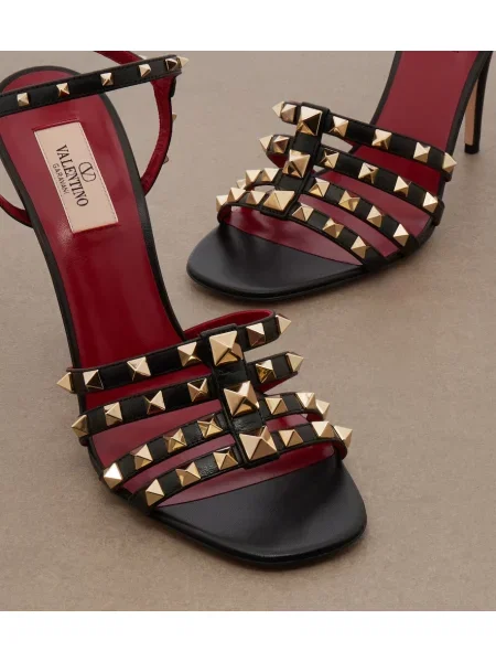 Sandale Valentino Garavani din piele negru