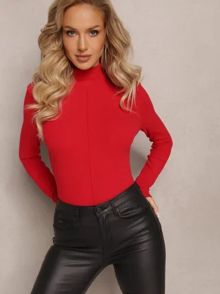 Sweter Golf z Ozdobnym Przeszyciem Dayshawn czerwony