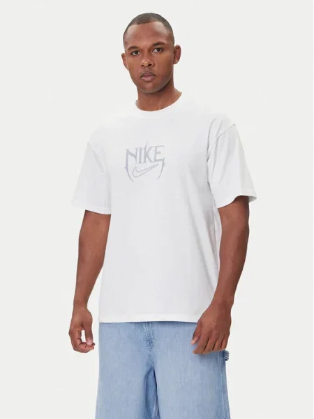 Тениска Nike бяло