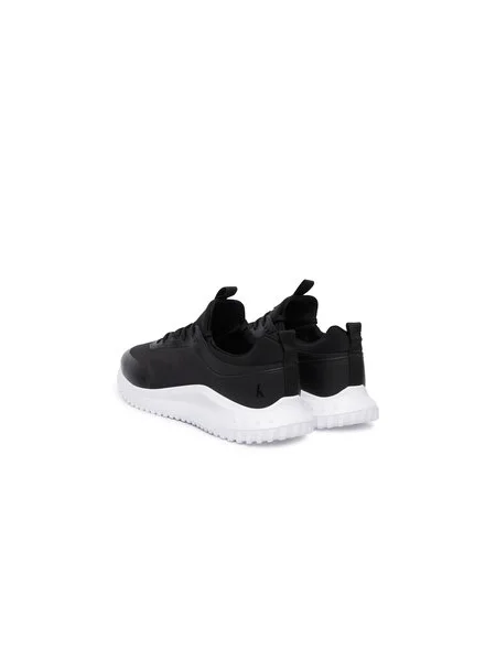 Calvin Klein Sportcipők Eva Runner Laceup Sock Mat Mix fekete