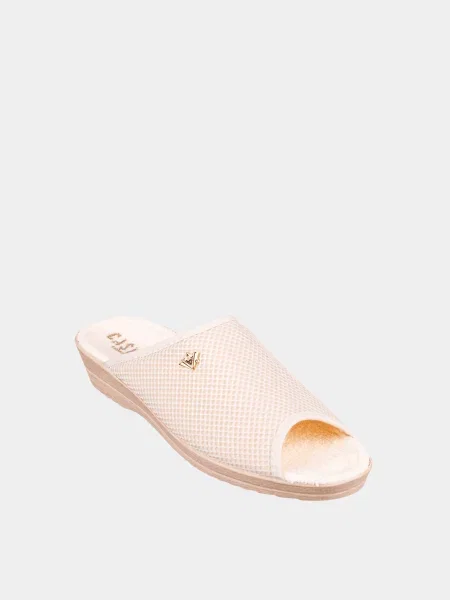 Повседневные шлепанцы Casual бежевые