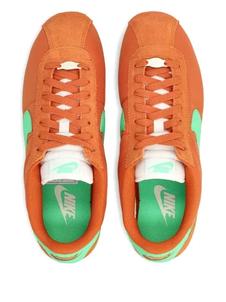 Sweter Nike zamszowy plisowany z nadrukiem brązowy