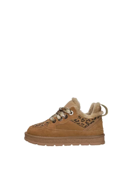 Sneakersy Shoecolate zamszowe brązowe