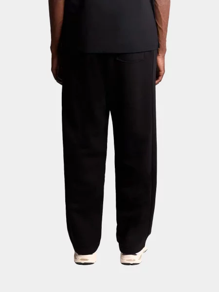 Спортивные штаны Lyle & Scott черные