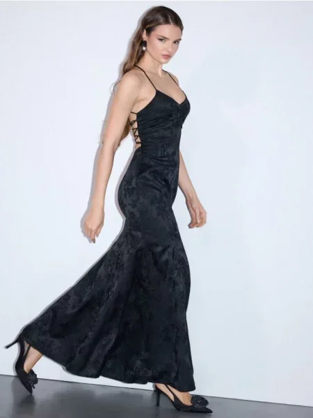 Maxi suknele Mohito juoda