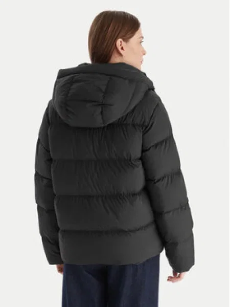 Kapucnis pehelydzseki Tommy Hilfiger fekete