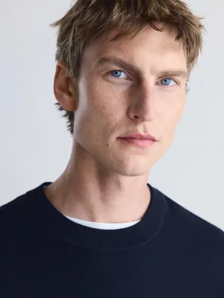 Sweter comfort stretch Mężczyzna XL MANGO MAN granatowy