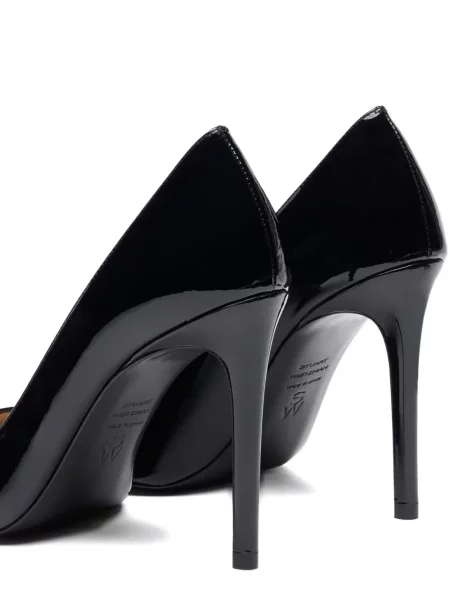 Salonke Stuart Weitzman crna