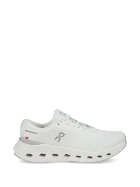 Sneakerși On plasă alb