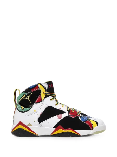 Sneakerși Jordan retro alb