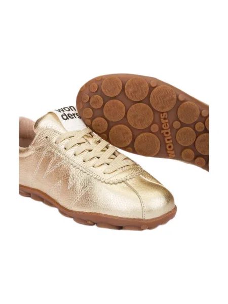Pantofi Wonders
