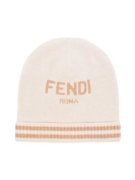 Lniana czapka Fendi beżowa