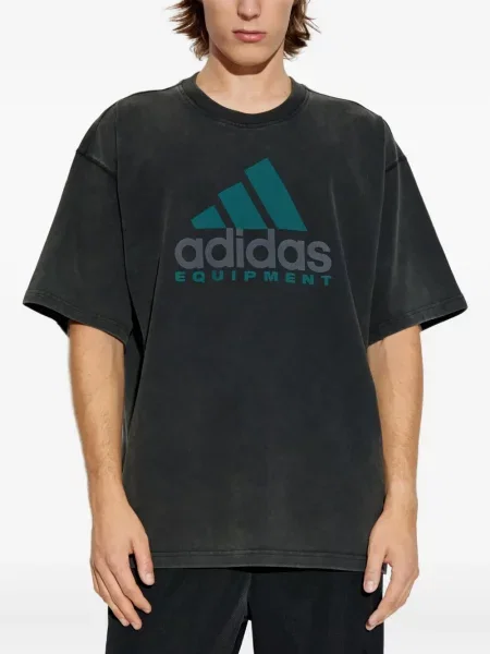 Prugasta majica Adidas s printom plava