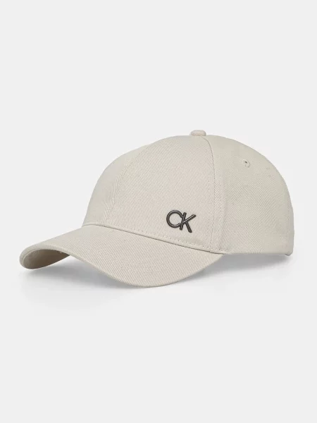 Шапка с козирка Calvin Klein с апликация черно