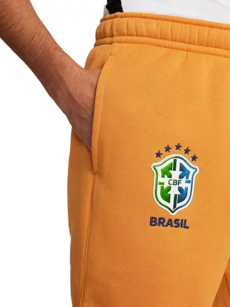 Krátké fleecové kraťasy Nike s potiskem žluté