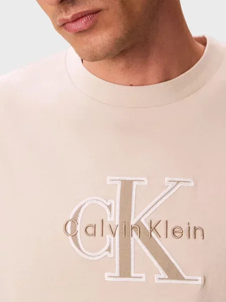 Футболка Calvin Klein Jeans бежева
