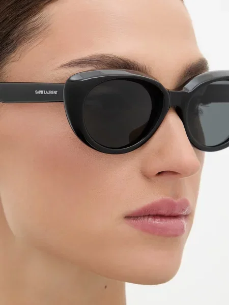 Saint Laurent női napszemüveg fekete
