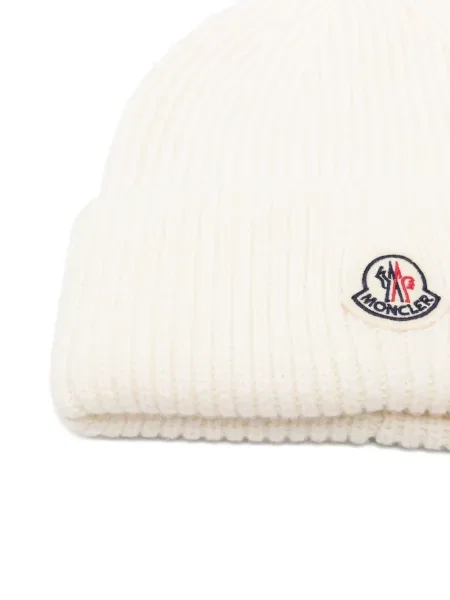 Căciulă Moncler de lână alb