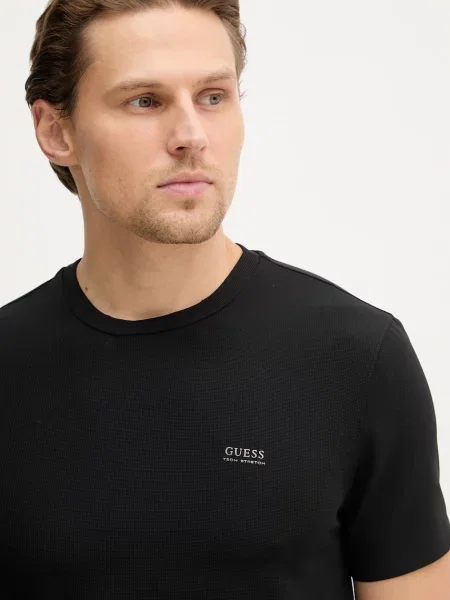 Футболка Guess