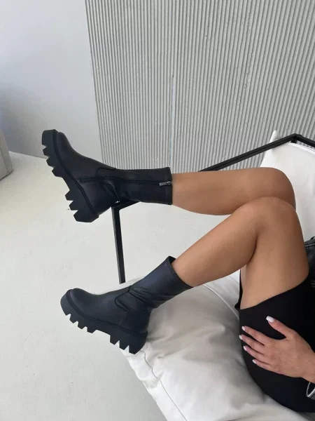 Ботинки 105.store черные