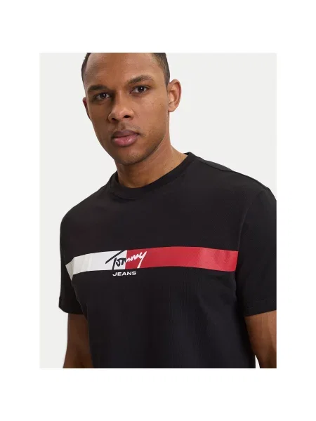 Tommy Jeans Majica Regular Fit črna