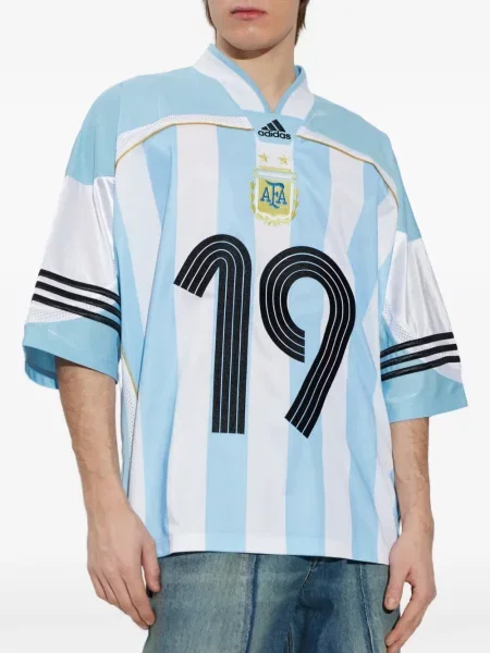 Класически шорти Adidas на райета с ресни кафяво